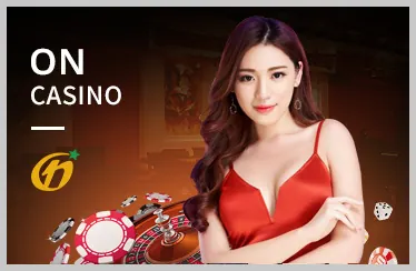 Bàn Roulette với bánh xe quay và chip cược